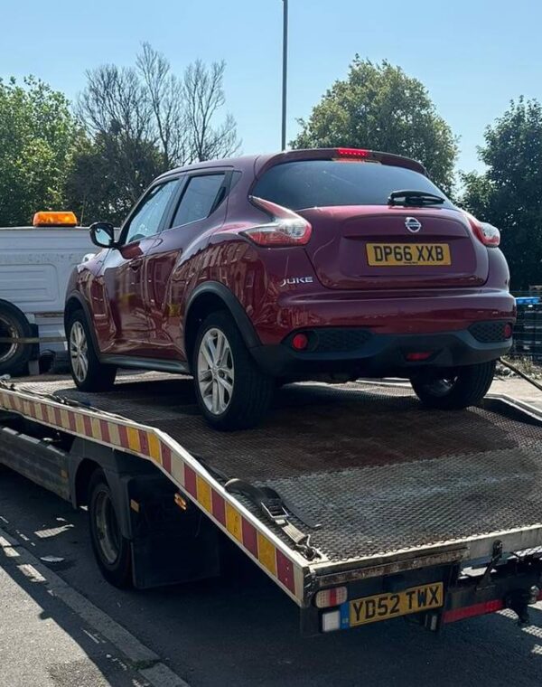 Vehicle roadside assistance